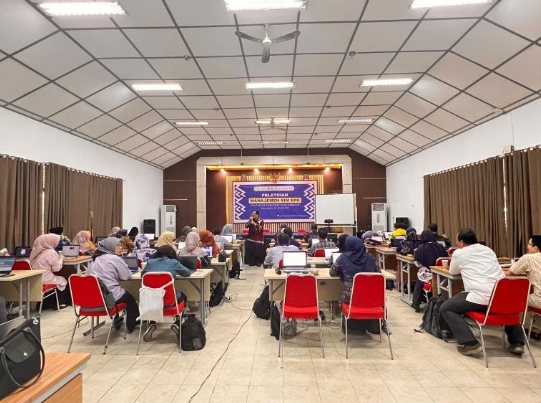 Pelatihan Manajemen SIM-EPK Poltekkes Kemenkes Banjarmasin